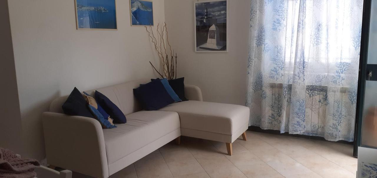La Casa Nel Verde Lavagna Exteriör bild